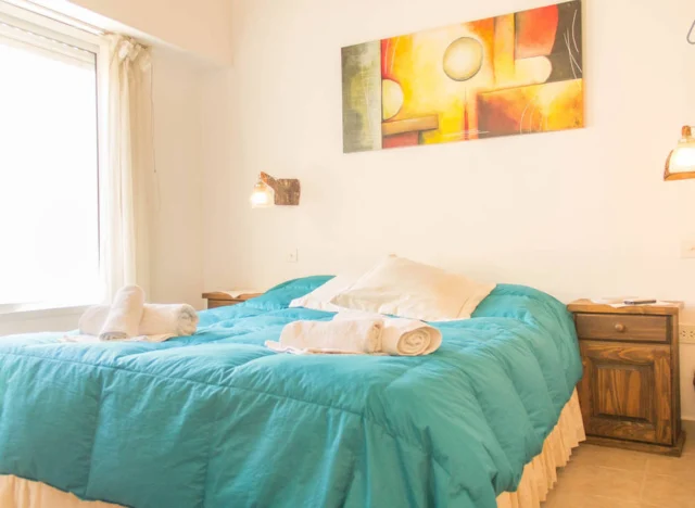Dormitorio luminoso