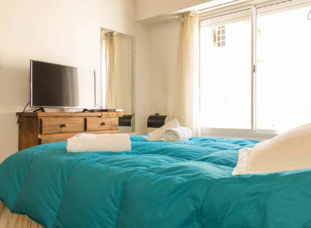 Dormitorio Girasoles Serranos